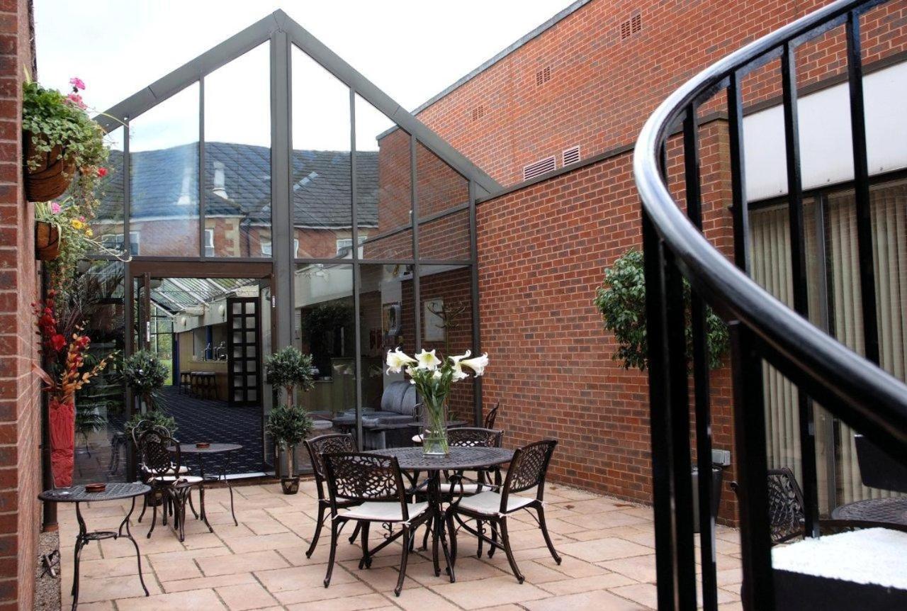 Hermitage Park Hotel Coalville Extérieur photo